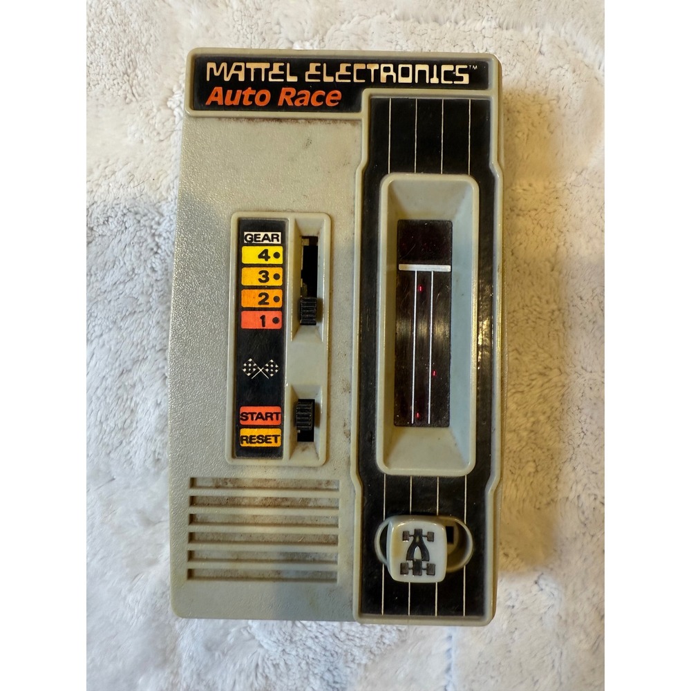 Vintage Mattel Electronics Auto Race Handheld LED Game 1976 Retro Tested Works
